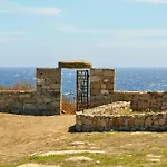 Former Stable With Sea Access On San Pietro Island